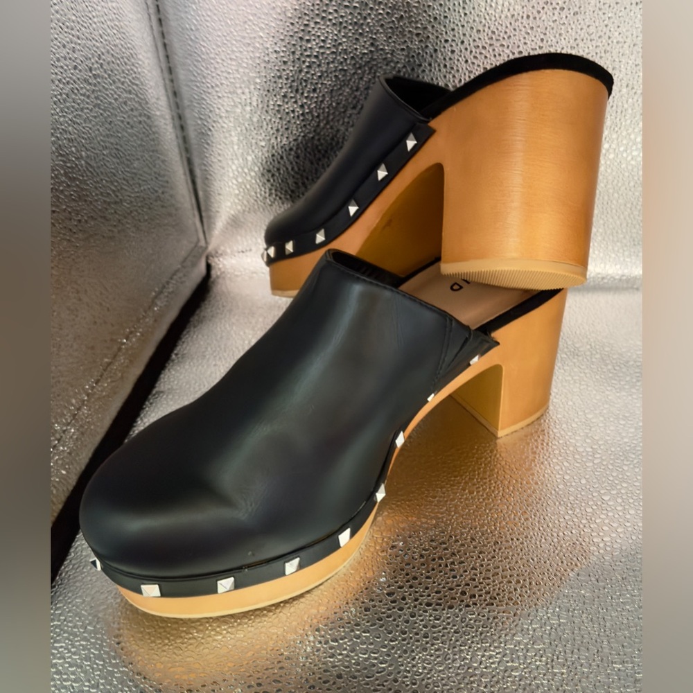 TORRID WIDE WIDTH Black Studded Platform Clogs - image 5